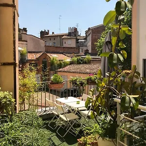 Croix Baragnon Hotel
